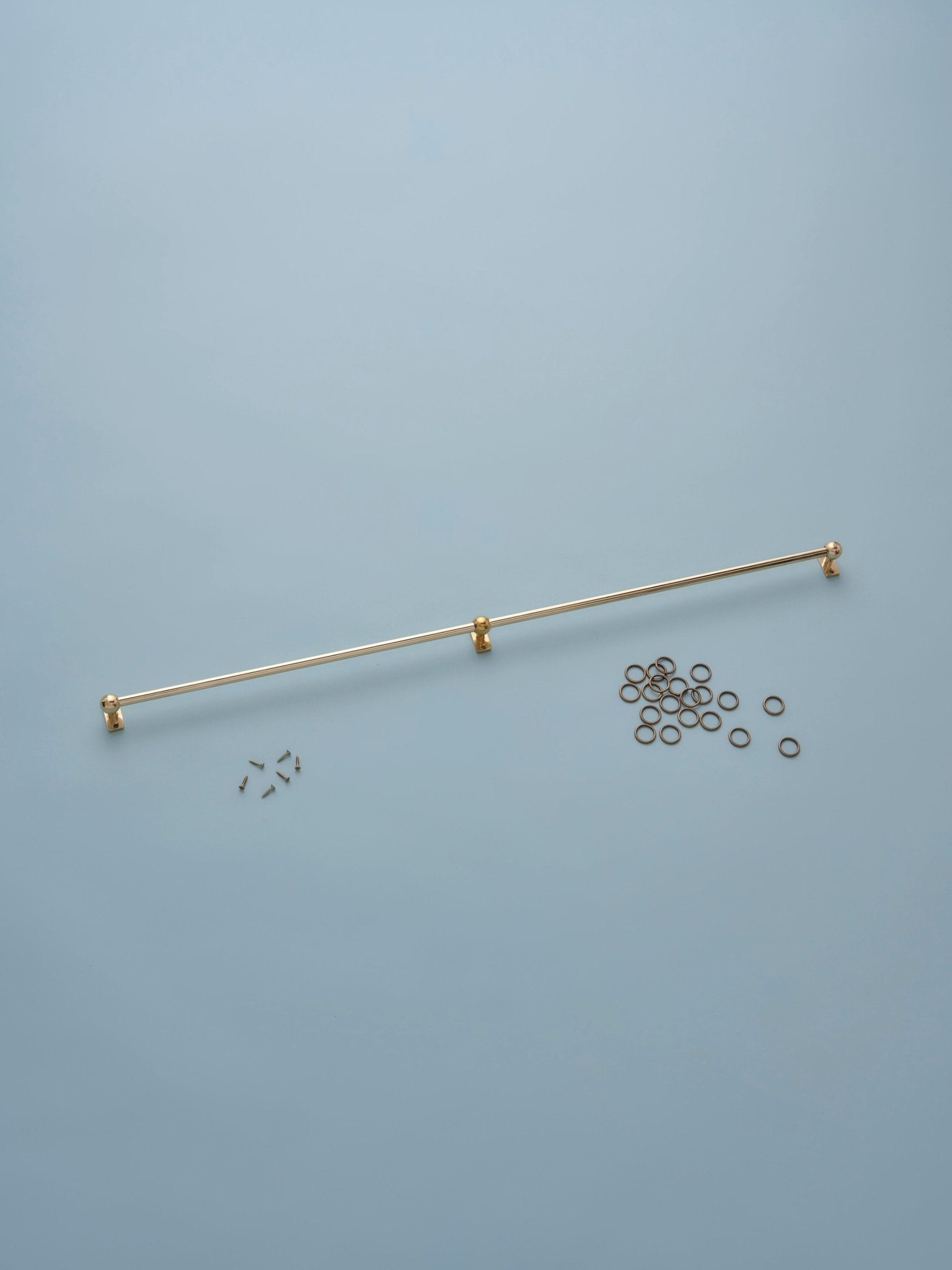 Classic cafe pole - brass - face fit with rings - 148cm - East London Cloth