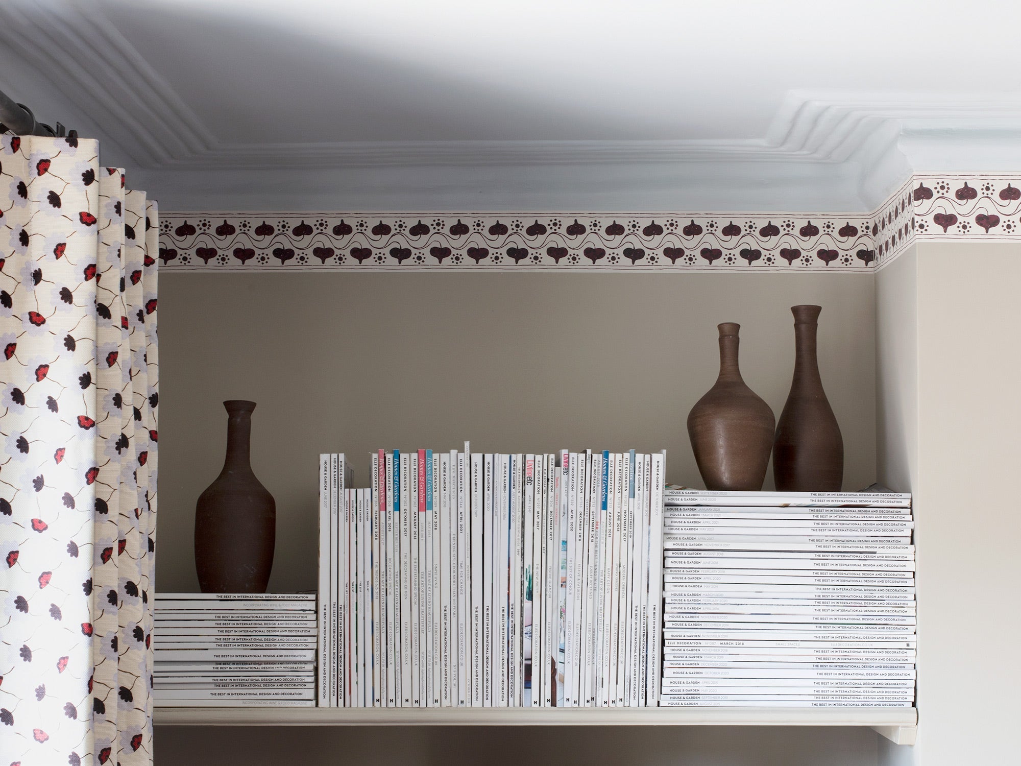 Ivy chaplet border - wine - East London Cloth