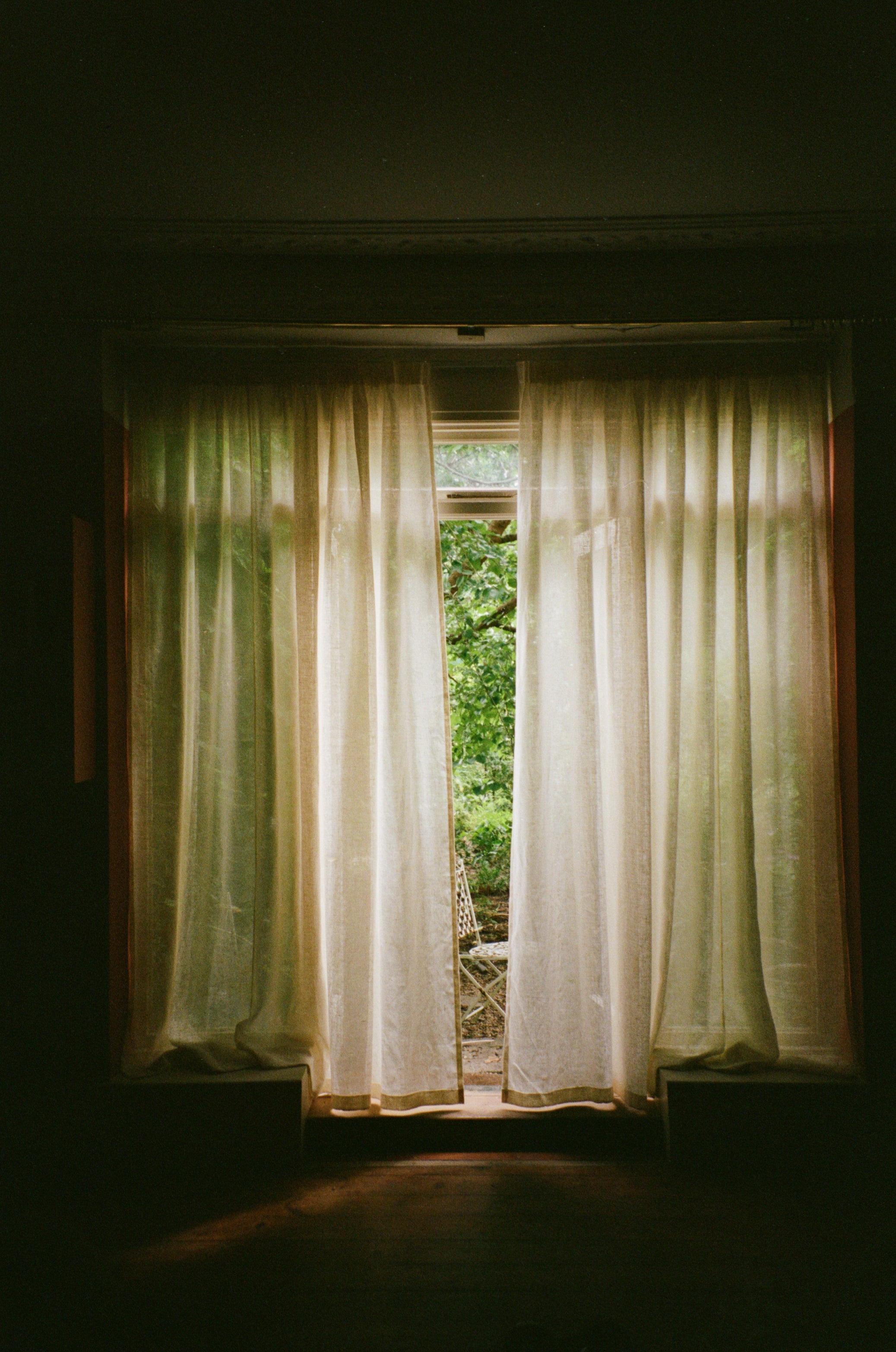 The full length sheer - open weave Netto linen