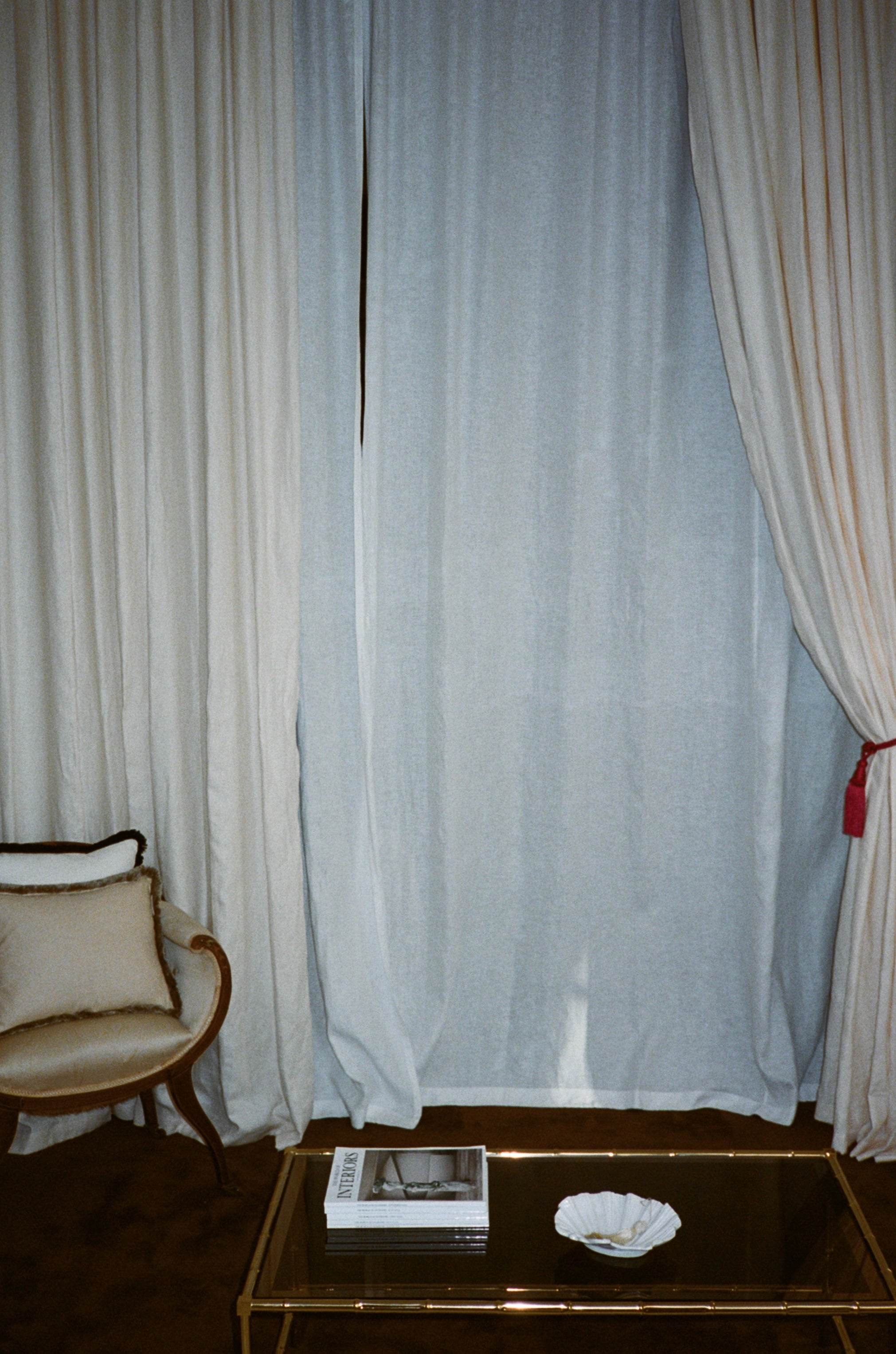 Fringed lumbar in hanbury linen - cornsilk